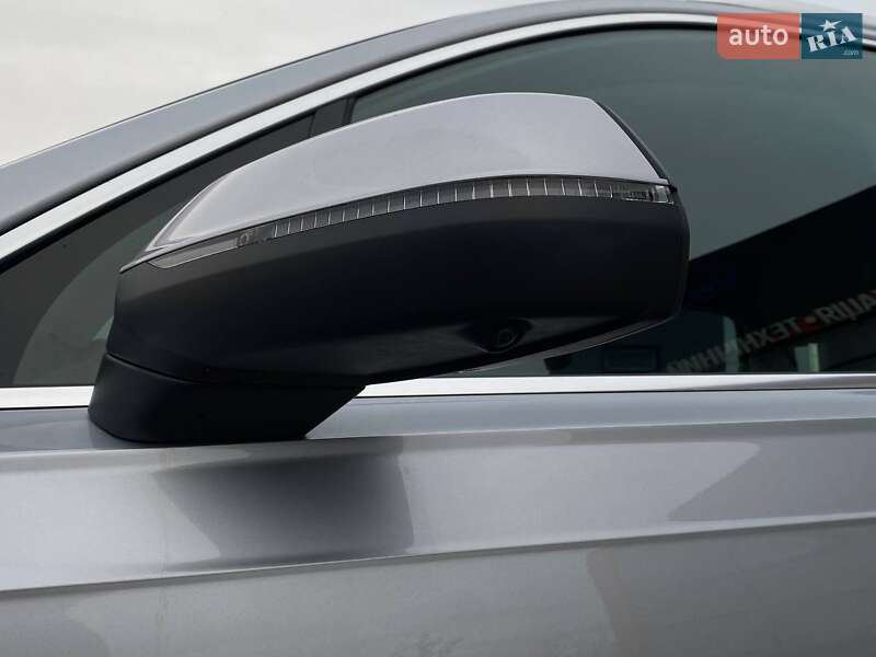 Внедорожник / Кроссовер Audi Q7 2022 в Львове