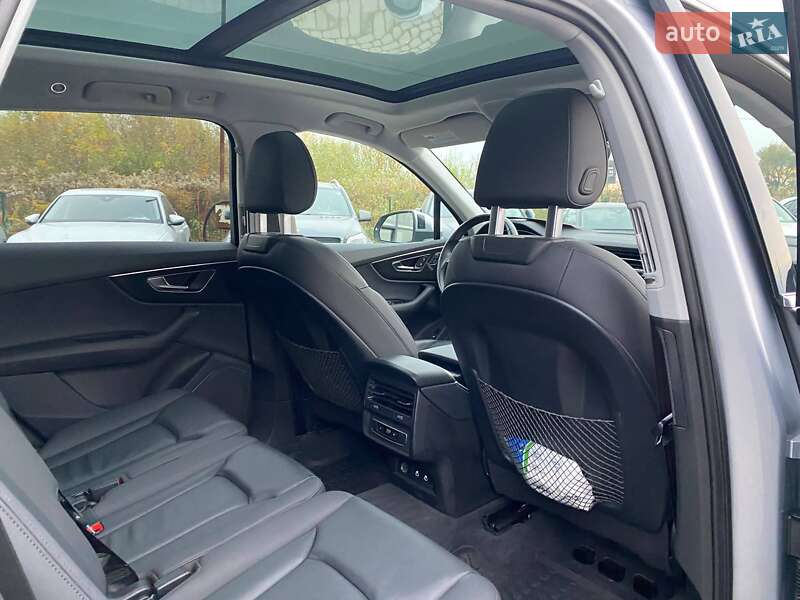 Внедорожник / Кроссовер Audi Q7 2022 в Львове