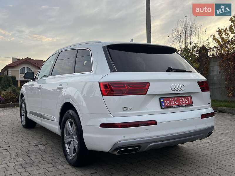 Внедорожник / Кроссовер Audi Q7 2017 в Ровно фото 5 Внедорожник / Кроссовер Audi Q7 2017 в Ровно