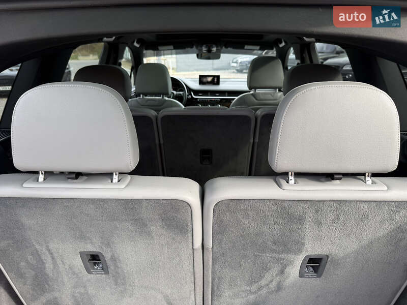 Позашляховик / Кросовер Audi Q7 2016 в Стрию фото 18 Позашляховик / Кросовер Audi Q7 2016 в Стрию