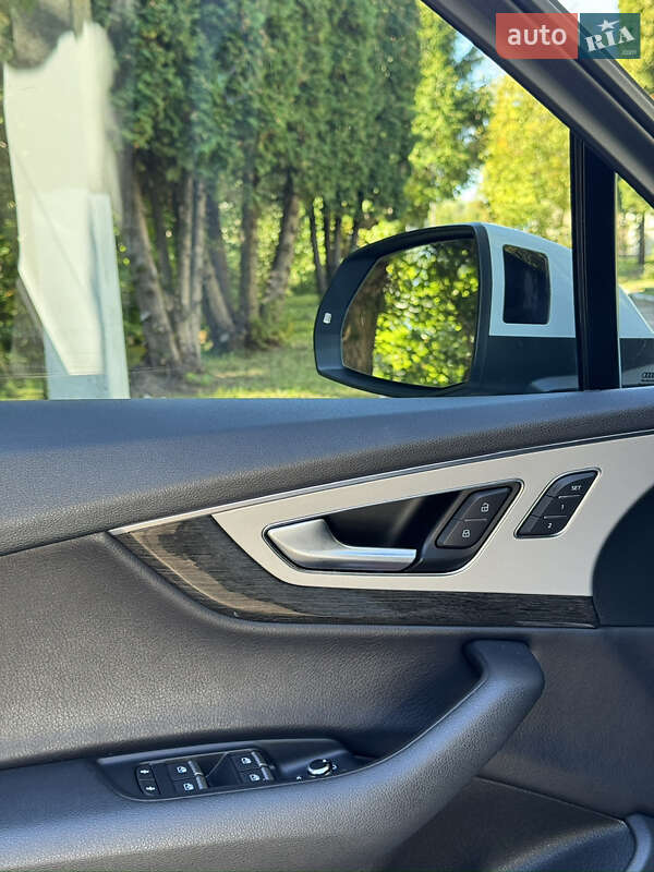 Внедорожник / Кроссовер Audi Q7 2017 в Ровно фото 17 Внедорожник / Кроссовер Audi Q7 2017 в Ровно