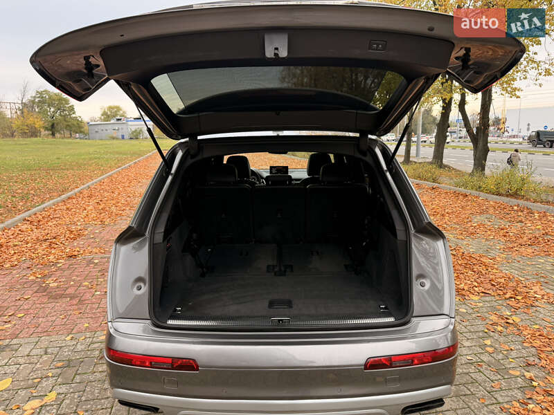 Позашляховик / Кросовер Audi Q7 2016 в Харкові фото 34 Позашляховик / Кросовер Audi Q7 2016 в Харкові