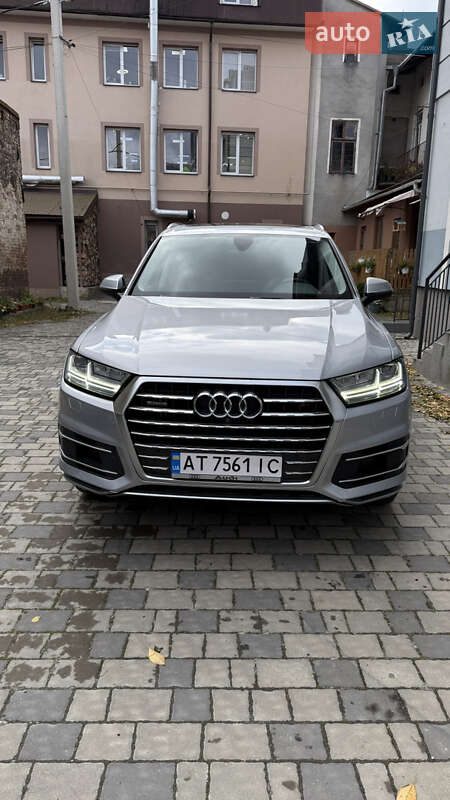 Позашляховик / Кросовер Audi Q7 2017 в Коломиї