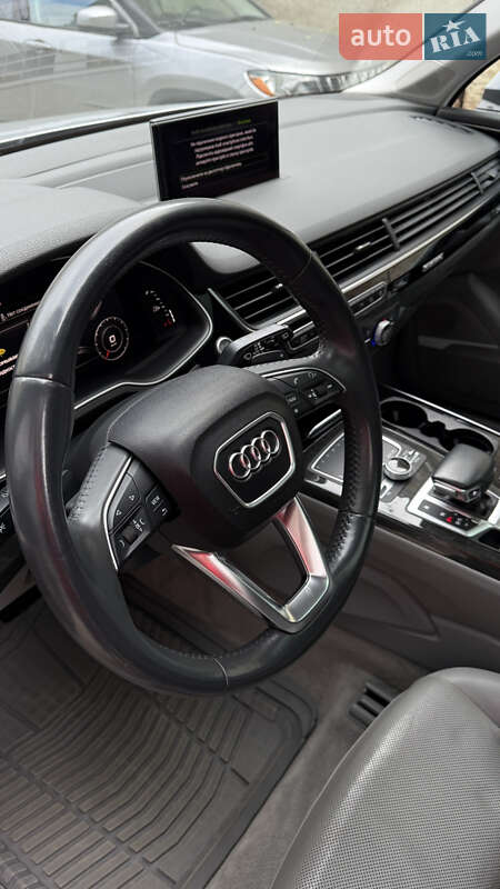 Позашляховик / Кросовер Audi Q7 2017 в Коломиї