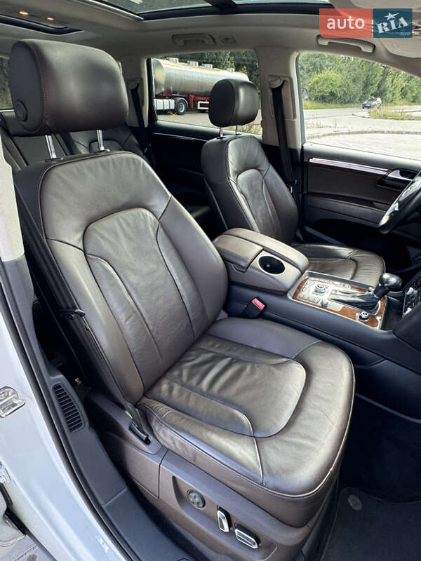 Позашляховик / Кросовер Audi Q7 2015 в Львові фото 18 Позашляховик / Кросовер Audi Q7 2015 в Львові