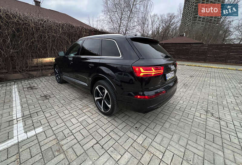 Позашляховик / Кросовер Audi Q7 2018 в Києві фото 8 Позашляховик / Кросовер Audi Q7 2018 в Києві