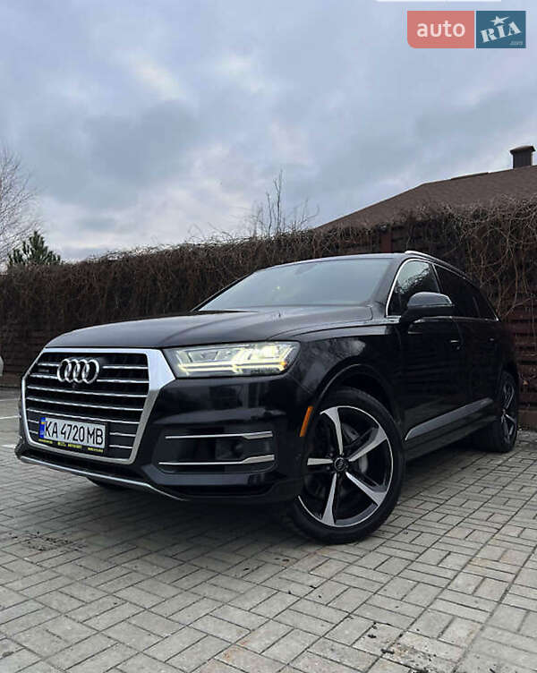 Позашляховик / Кросовер Audi Q7 2018 в Києві фото 20 Позашляховик / Кросовер Audi Q7 2018 в Києві