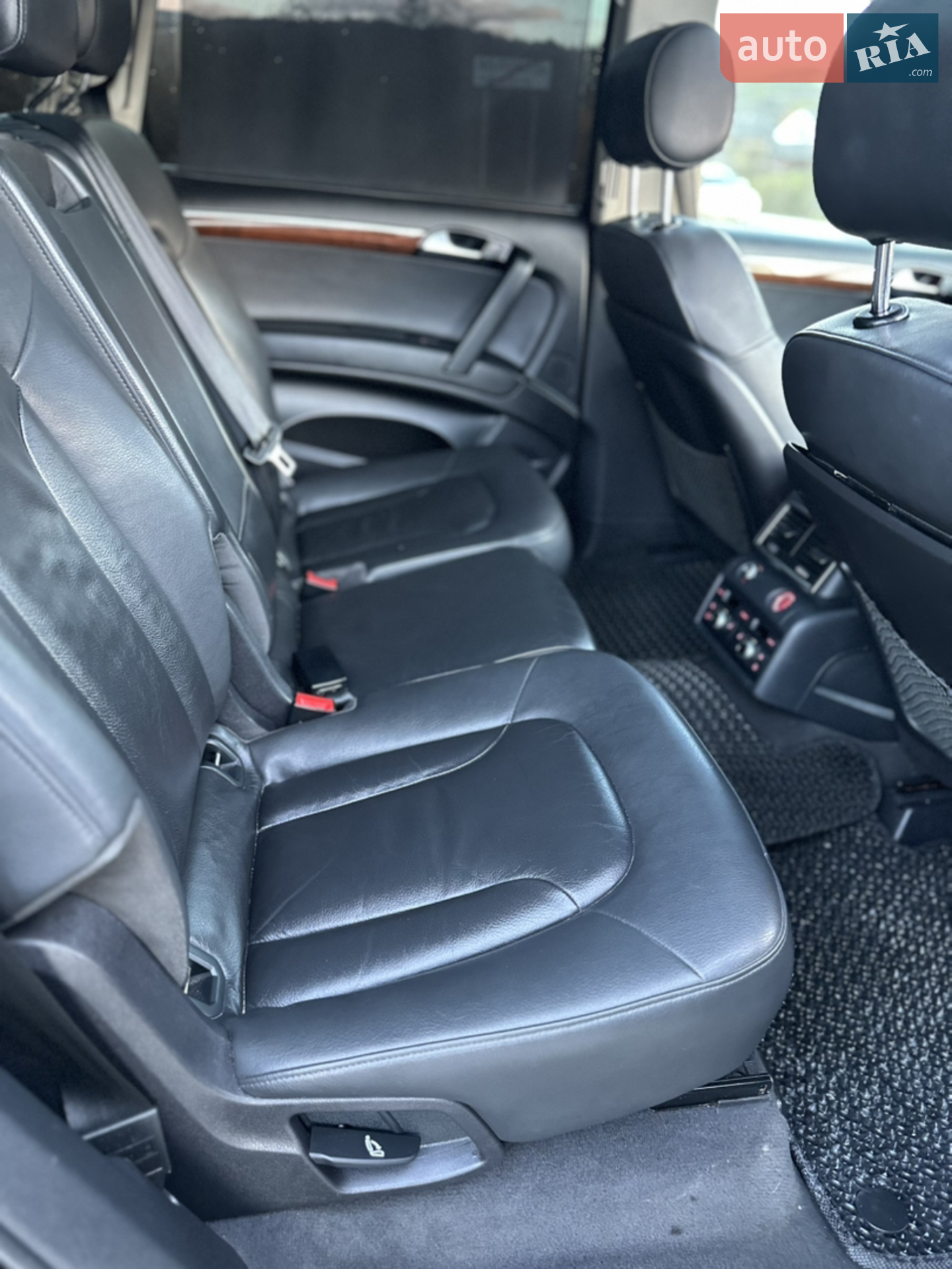 2010 Audi Q7 - мініатюра 15