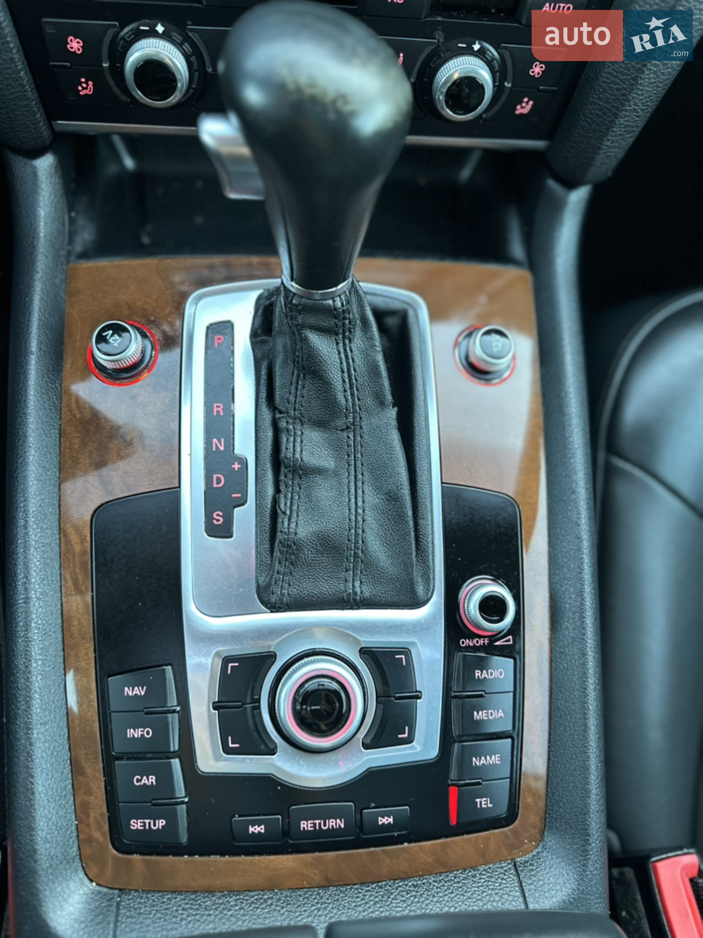 2010 Audi Q7 - мініатюра 22