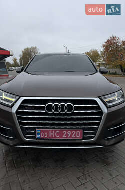 Внедорожник / Кроссовер Audi Q7 2017 в Днепре