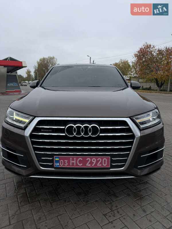 Audi Q7 2017