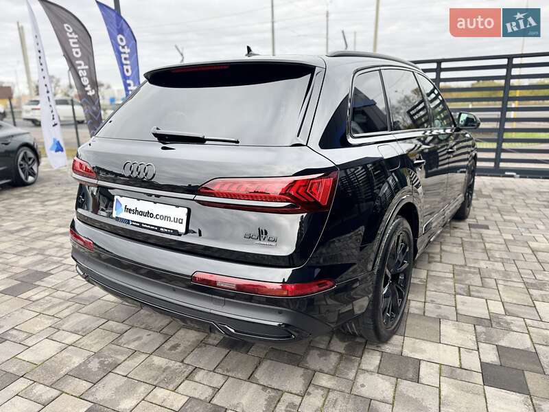 Позашляховик / Кросовер Audi Q7 2022 в Рівному фото 13 Позашляховик / Кросовер Audi Q7 2022 в Рівному