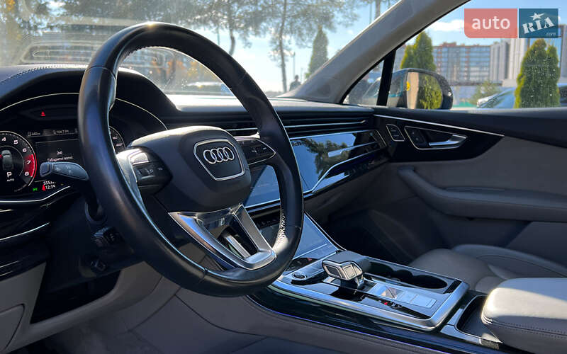 Внедорожник / Кроссовер Audi Q7 2020 в Львове