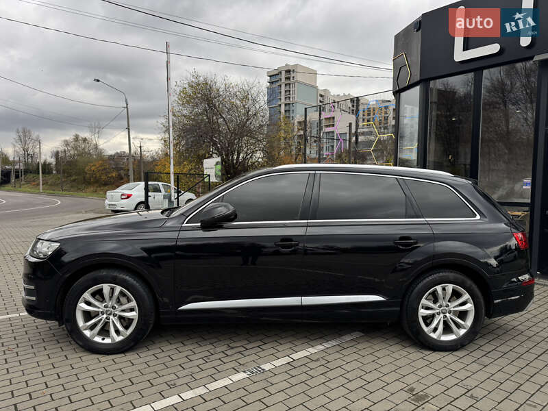 Внедорожник / Кроссовер Audi Q7 2017 в Львове