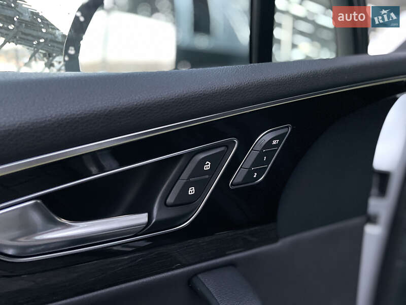 Внедорожник / Кроссовер Audi Q7 2017 в Львове фото 15 Внедорожник / Кроссовер Audi Q7 2017 в Львове