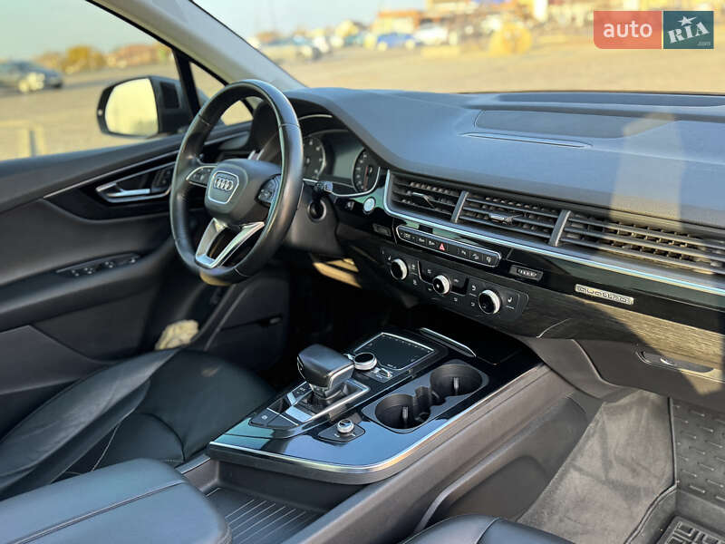 Внедорожник / Кроссовер Audi Q7 2015 в Харькове фото 16 Внедорожник / Кроссовер Audi Q7 2015 в Харькове