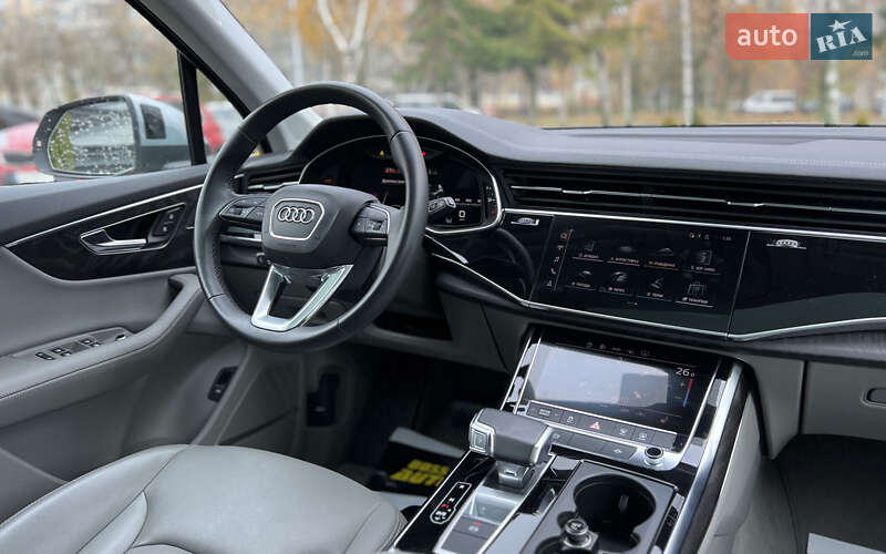 Внедорожник / Кроссовер Audi Q7 2022 в Львове