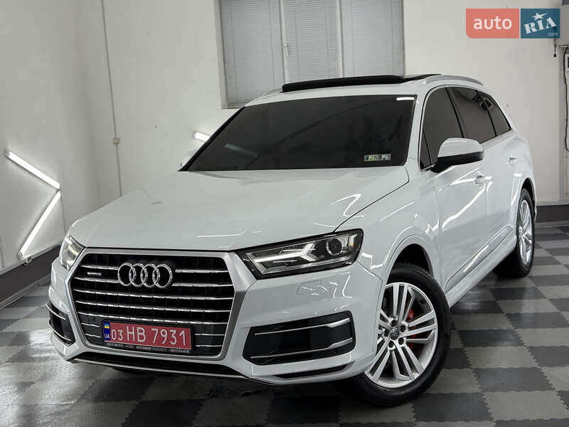 Внедорожник / Кроссовер Audi Q7 2018 в Трускавце