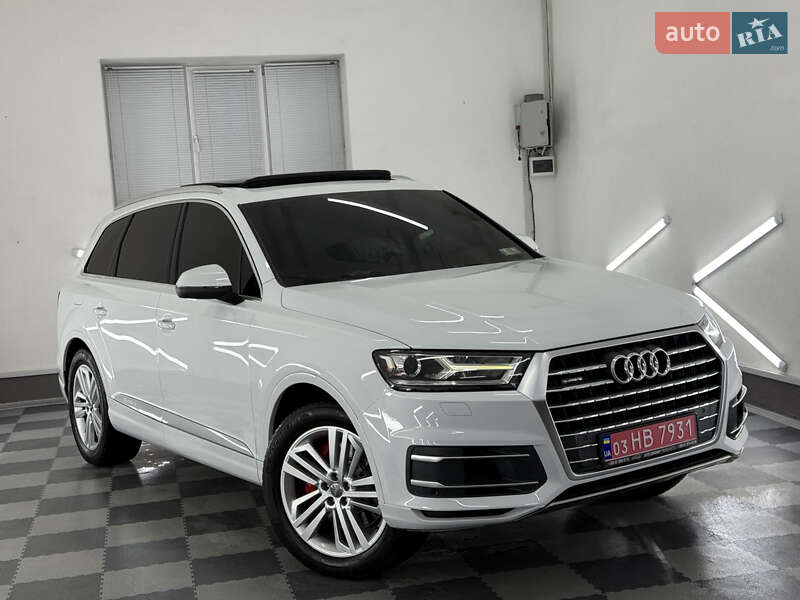 Внедорожник / Кроссовер Audi Q7 2018 в Трускавце