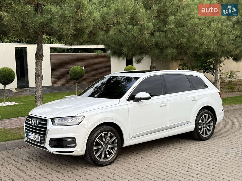 Позашляховик / Кросовер Audi Q7 2018 в Одесі