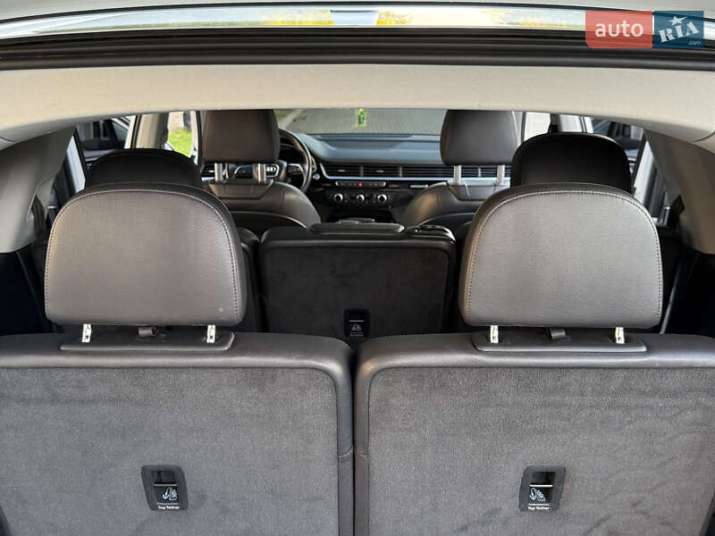 Позашляховик / Кросовер Audi Q7 2018 в Одесі