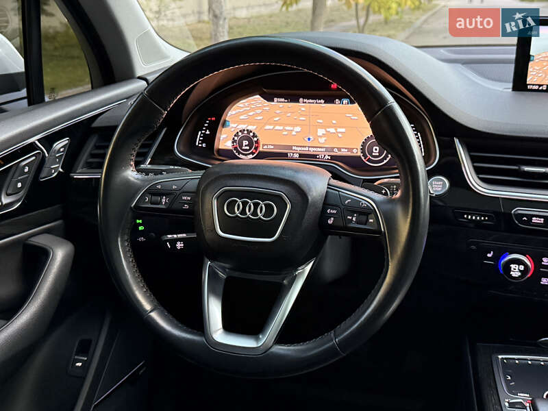 Позашляховик / Кросовер Audi Q7 2018 в Одесі