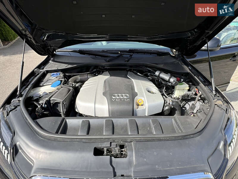 Позашляховик / Кросовер Audi Q7 2014 в Самборі