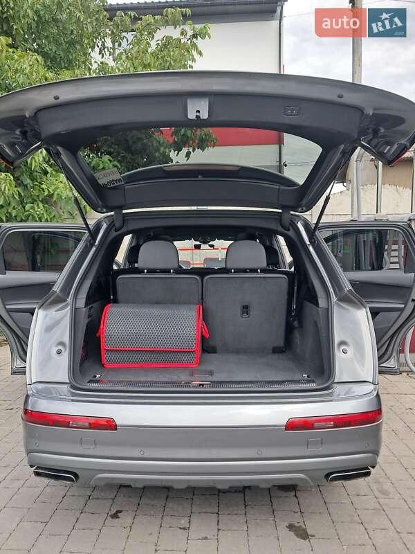 Внедорожник / Кроссовер Audi Q7 2016 в Ивано-Франковске