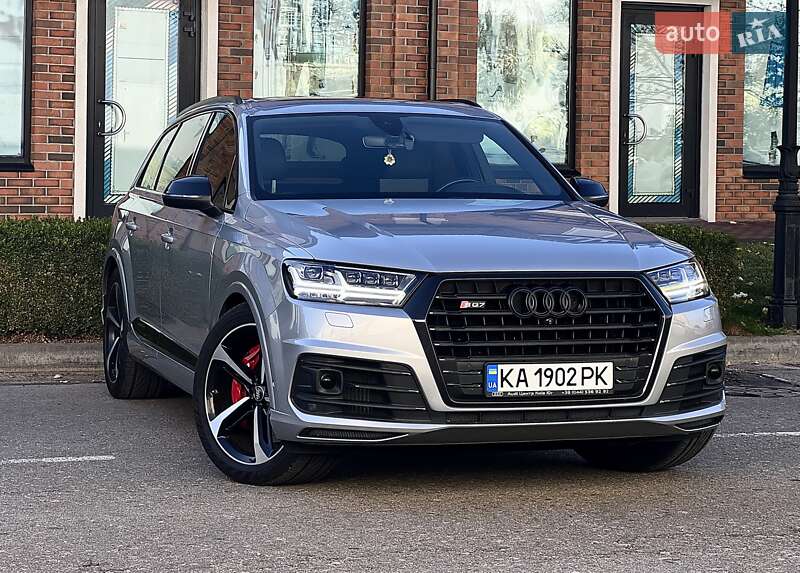 Позашляховик / Кросовер Audi Q7 2017 в Києві