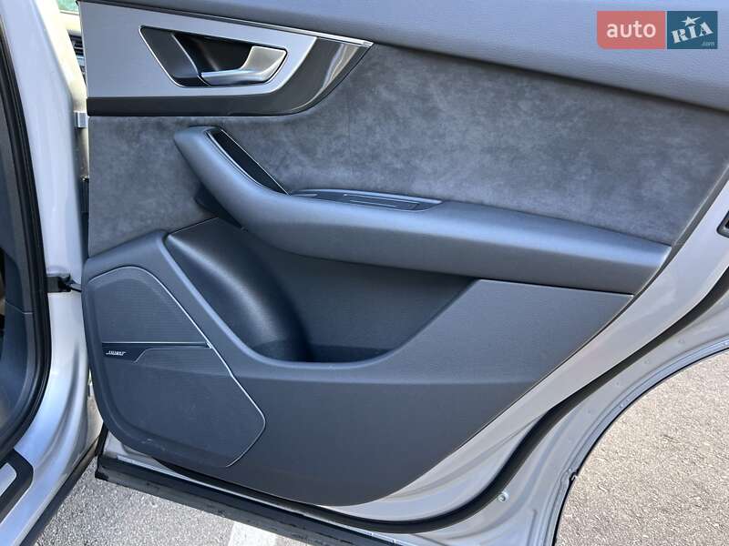 Позашляховик / Кросовер Audi Q7 2017 в Києві