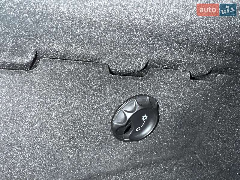 Позашляховик / Кросовер Audi Q7 2017 в Києві