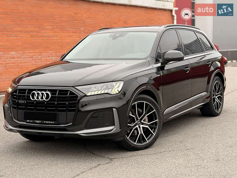 Позашляховик / Кросовер Audi Q7 2022 в Києві фото 13 Позашляховик / Кросовер Audi Q7 2022 в Києві