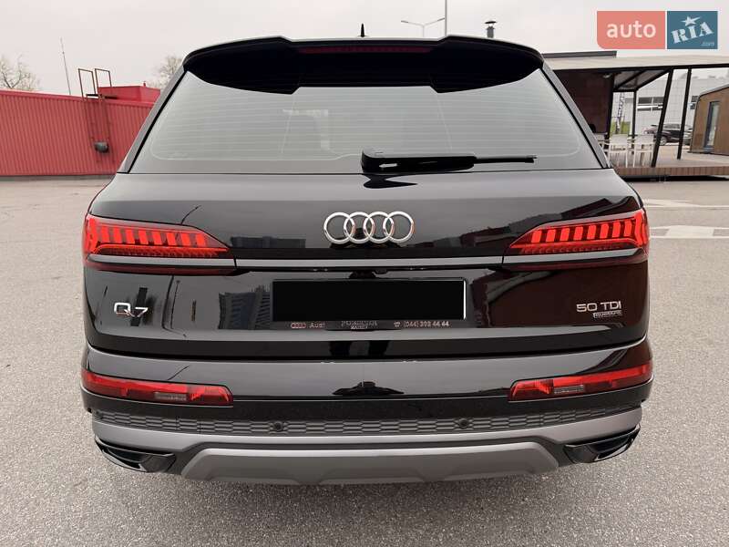Позашляховик / Кросовер Audi Q7 2022 в Києві фото 23 Позашляховик / Кросовер Audi Q7 2022 в Києві