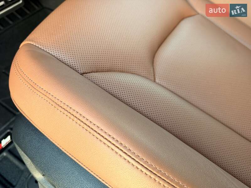 Позашляховик / Кросовер Audi Q7 2022 в Києві фото 35 Позашляховик / Кросовер Audi Q7 2022 в Києві