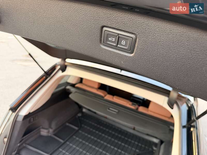 Позашляховик / Кросовер Audi Q7 2022 в Києві фото 51 Позашляховик / Кросовер Audi Q7 2022 в Києві