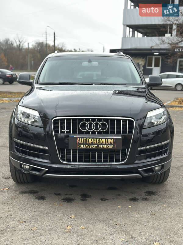 Позашляховик / Кросовер Audi Q7 2011 в Полтаві