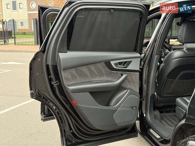 Внедорожник / Кроссовер Audi Q7 2016 в Киеве фото 116 Внедорожник / Кроссовер Audi Q7 2016 в Киеве