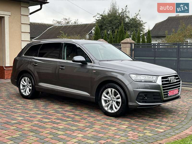 Внедорожник / Кроссовер Audi Q7 2019 в Коломые