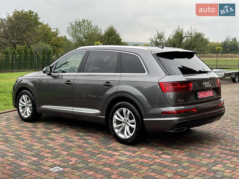 Внедорожник / Кроссовер Audi Q7 2019 в Коломые