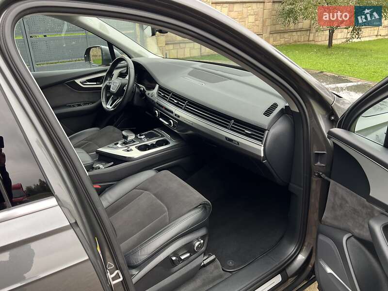 Внедорожник / Кроссовер Audi Q7 2019 в Коломые