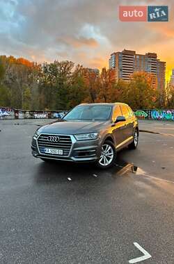 Внедорожник / Кроссовер Audi Q7 2018 в Киеве