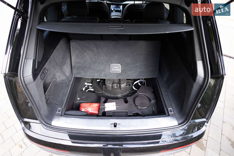Внедорожник / Кроссовер Audi Q7 2022 в Львове фото 35 Внедорожник / Кроссовер Audi Q7 2022 в Львове