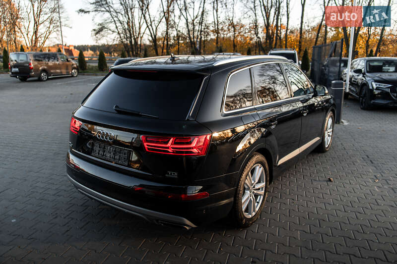 Позашляховик / Кросовер Audi Q7 2017 в Львові фото 8 Позашляховик / Кросовер Audi Q7 2017 в Львові