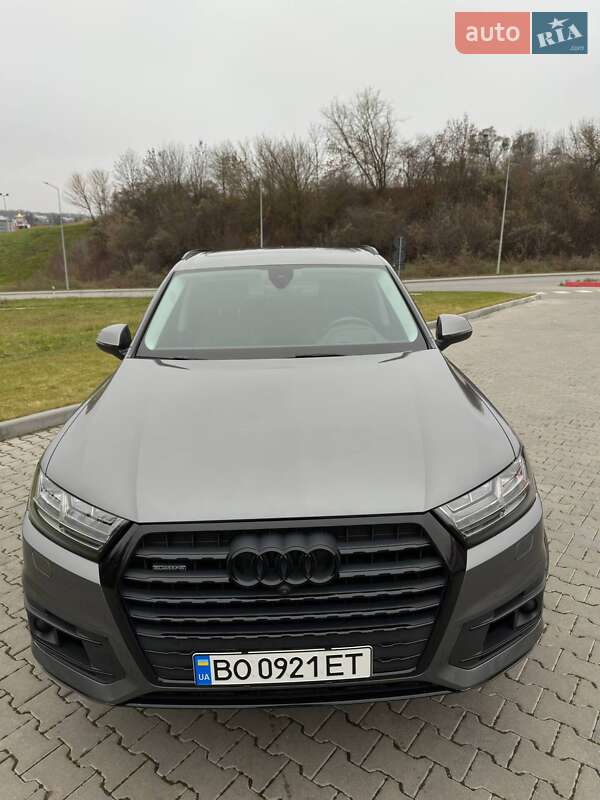 Внедорожник / Кроссовер Audi Q7 2017 в Тернополе