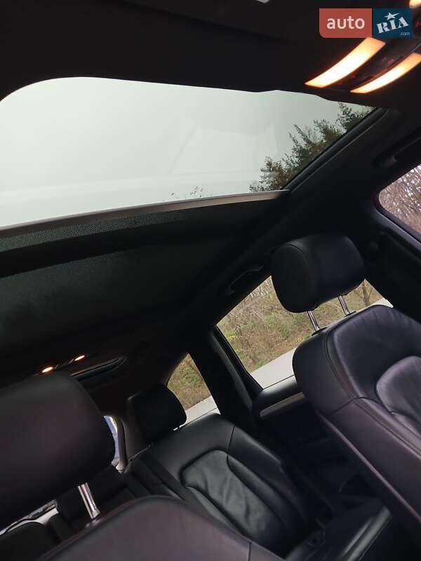 Позашляховик / Кросовер Audi Q7 2014 в Харкові