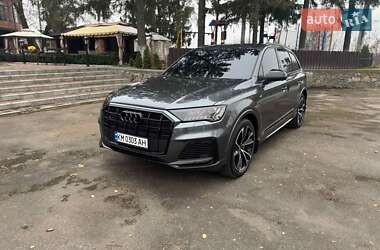 Внедорожник / Кроссовер Audi Q7 2020 в Звягеле