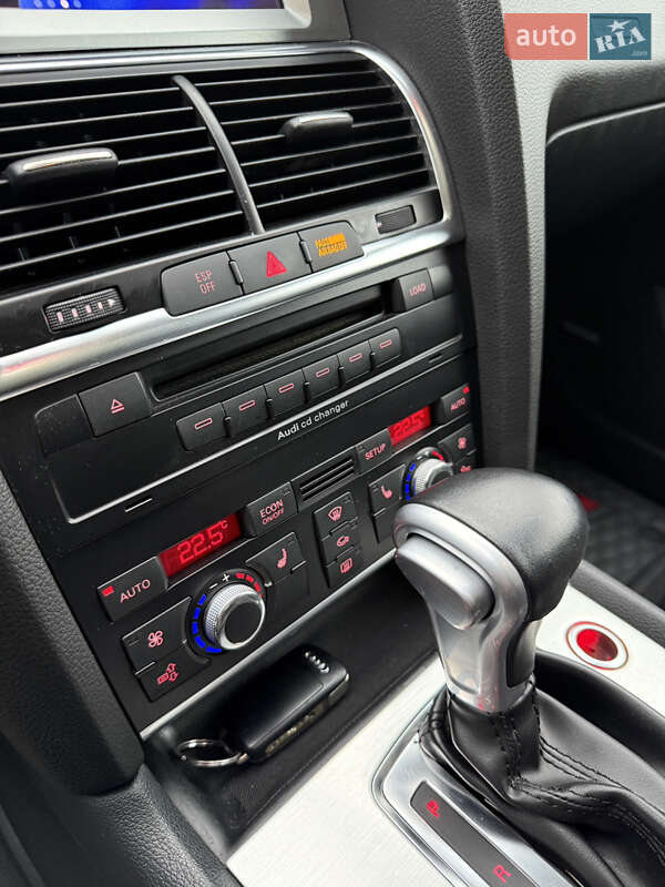 Позашляховик / Кросовер Audi Q7 2008 в Вінниці