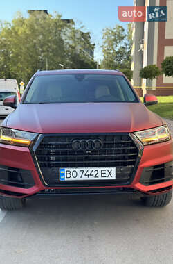 Внедорожник / Кроссовер Audi Q7 2018 в Киеве