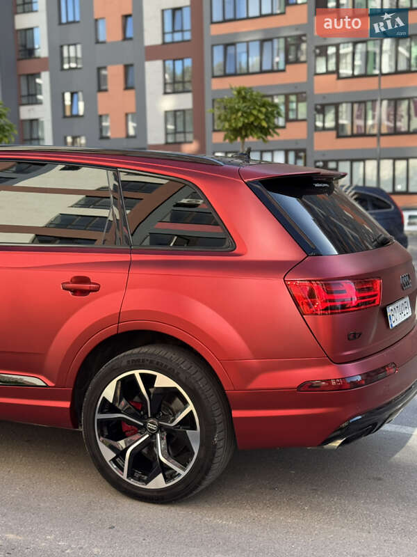 Позашляховик / Кросовер Audi Q7 2018 в Києві фото 11 Позашляховик / Кросовер Audi Q7 2018 в Києві