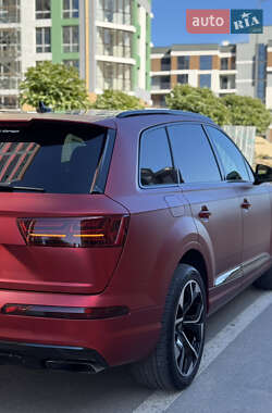 Внедорожник / Кроссовер Audi Q7 2018 в Киеве